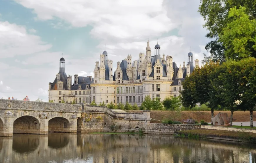 Chartres and Loire Region