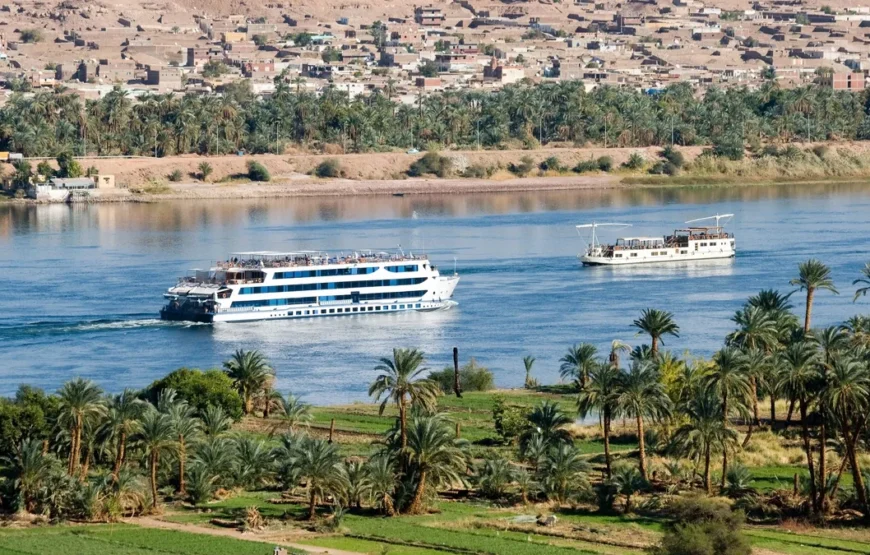 Lights of Jordan and Egypt with Nile Cruise