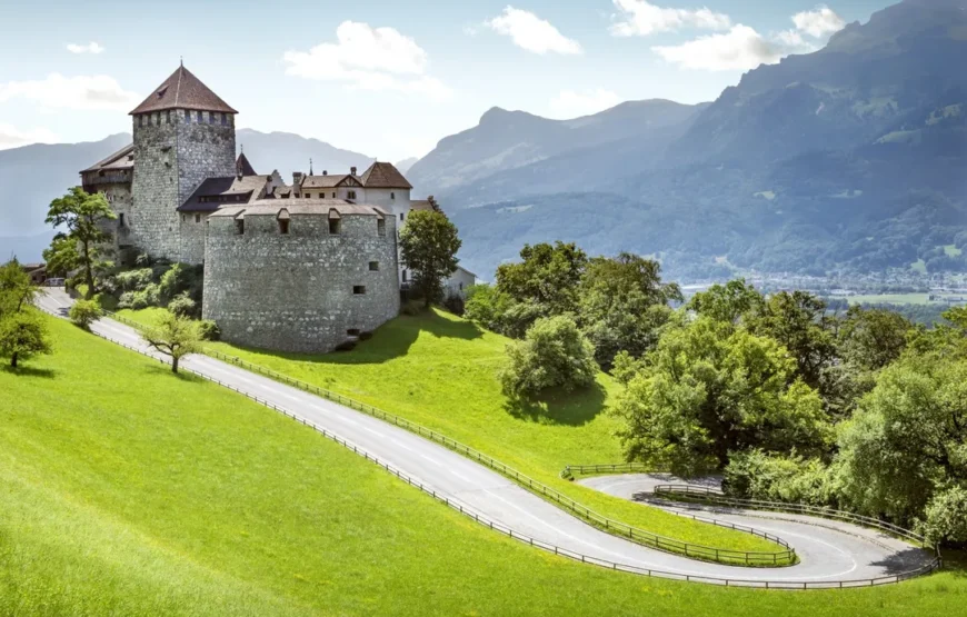 Italian and Swiss Panorama